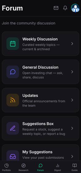 Forum screen with weekly discussion, general chat and suggestions